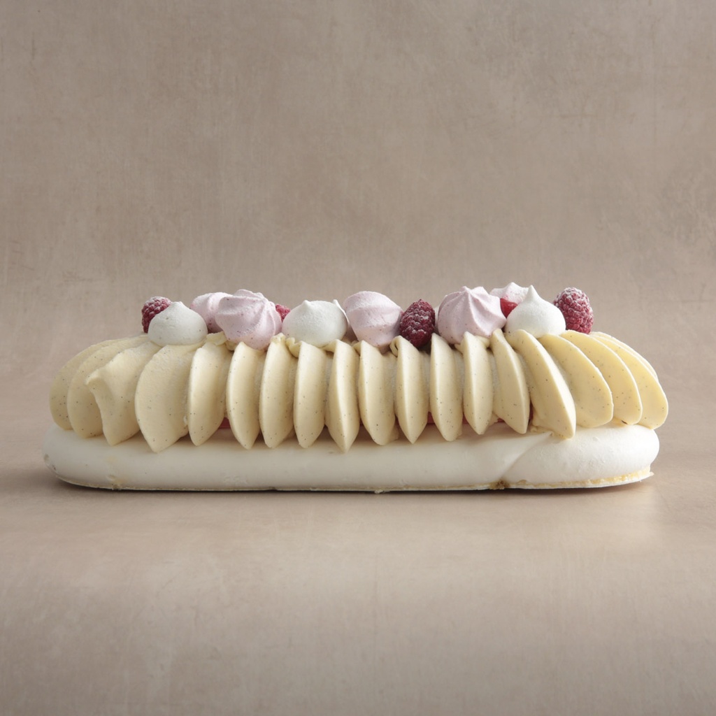 Tarte glacée vacherin vanille-fraise