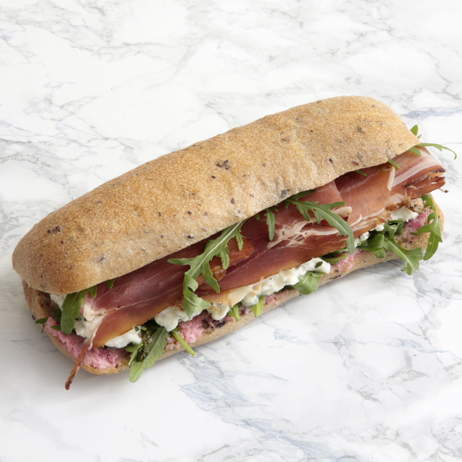 Pain Ciabatta-olive, Speck italien, mozzarella AH 2024