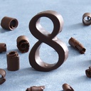 [002144*] Chiffre en chocolat n°8