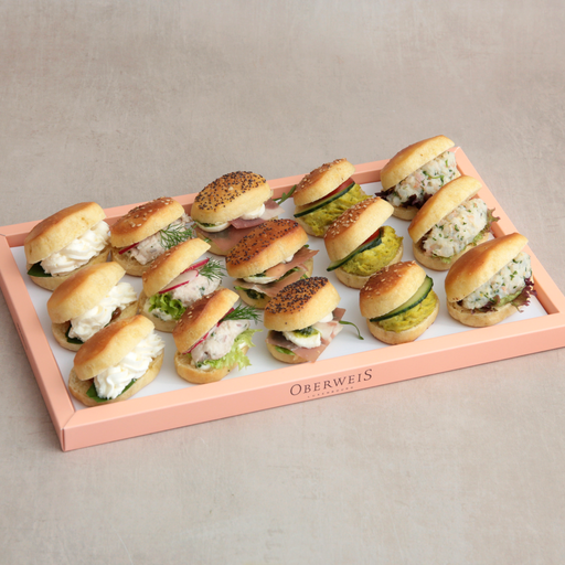[014218*] Mischung von belegten Mini-Sandwiches PE