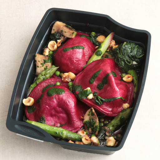 [014221*] Ravioli mit Pilzen, Ricotta und Haselnüssen