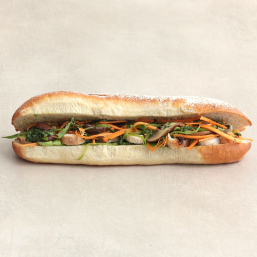 [014666*] Ciabatta bread with chicken 