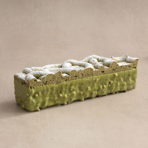 [000018*] Chocolate cake with green Matcha tea  