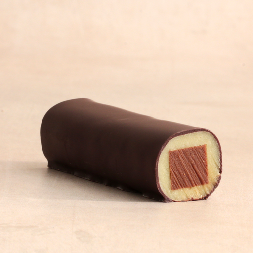 [000241*] Bamstamm
