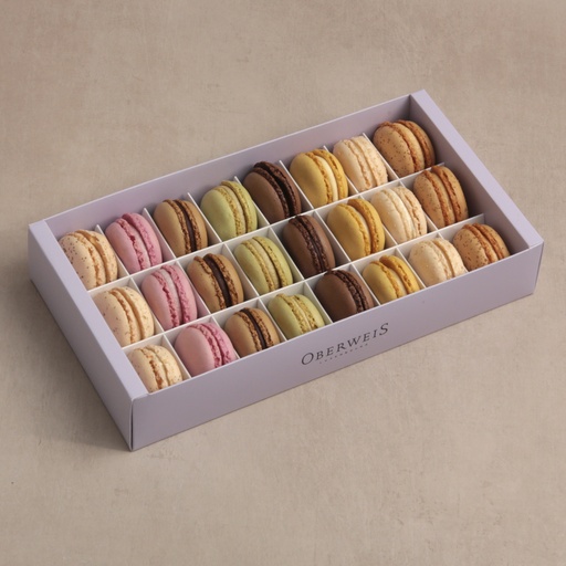 [000056*] Assortiment de 24 macarons